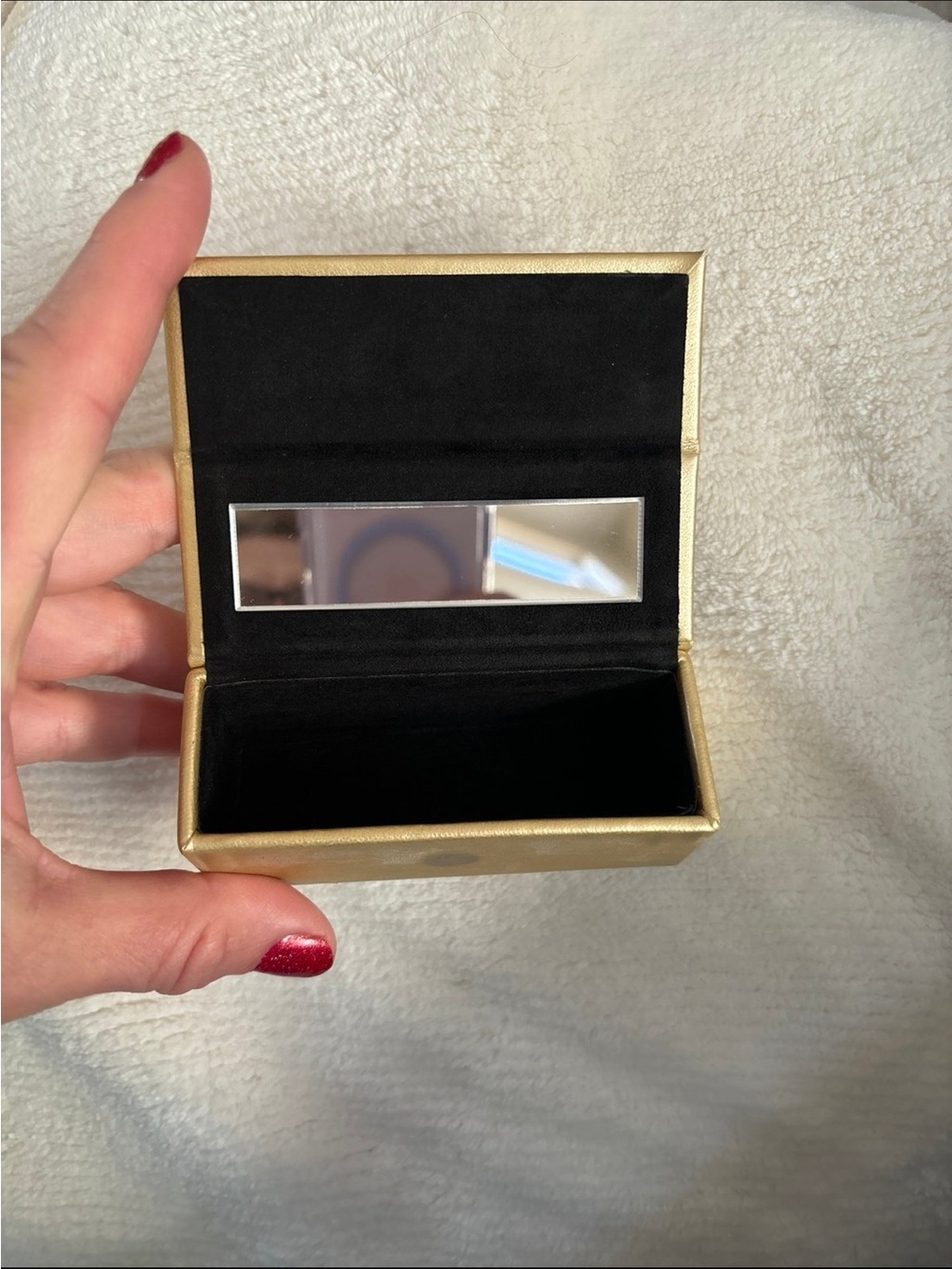 Gold YSL lipstick Case - Picture 2 of 6